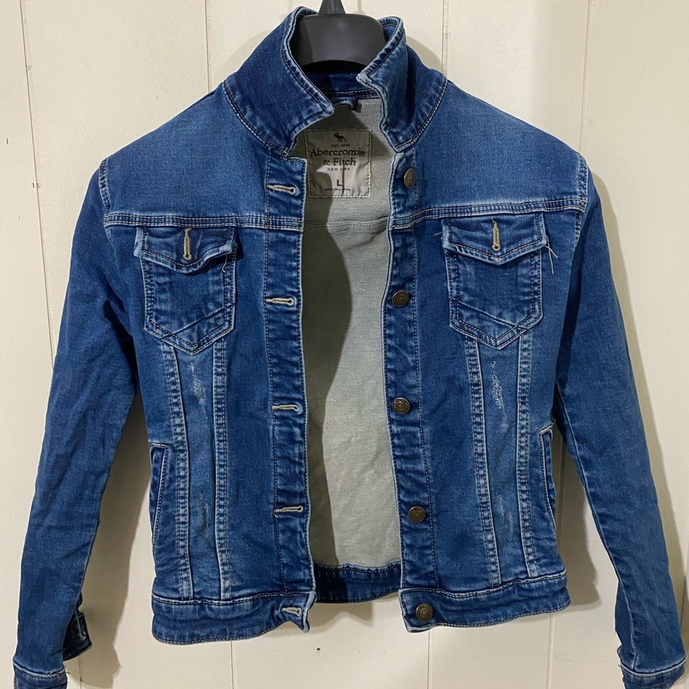 Abercrombie & Fitch Studded Denim Jean jacket